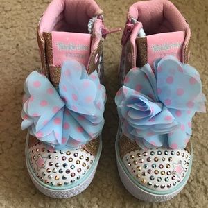 Brand New Skechers Toddler Size 9 Light Up Shoes